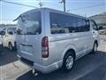 2009 Toyota Hiace Van