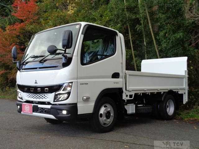 2025 Mitsubishi Fuso Canter