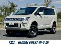 2018 Mitsubishi Delica D5