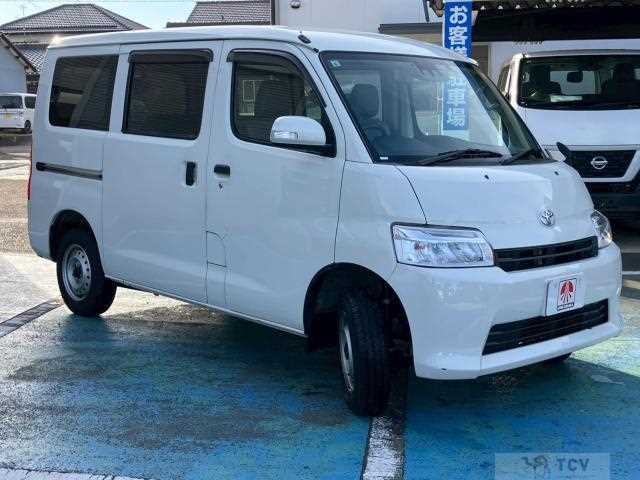 2021 Toyota Townace Van