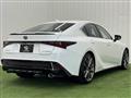 2022 Lexus IS