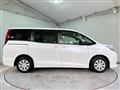 2016 Toyota Noah