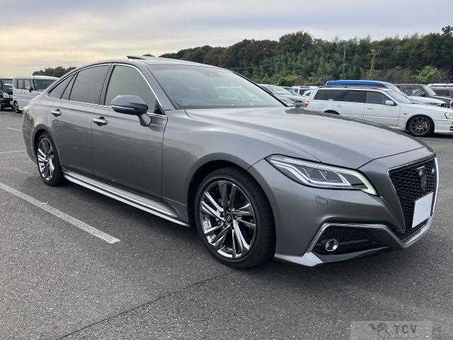 2021 Toyota Crown Hybrid