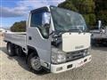 2016 Isuzu Elf Truck
