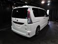 2011 Nissan Serena