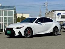 2021 Lexus IS