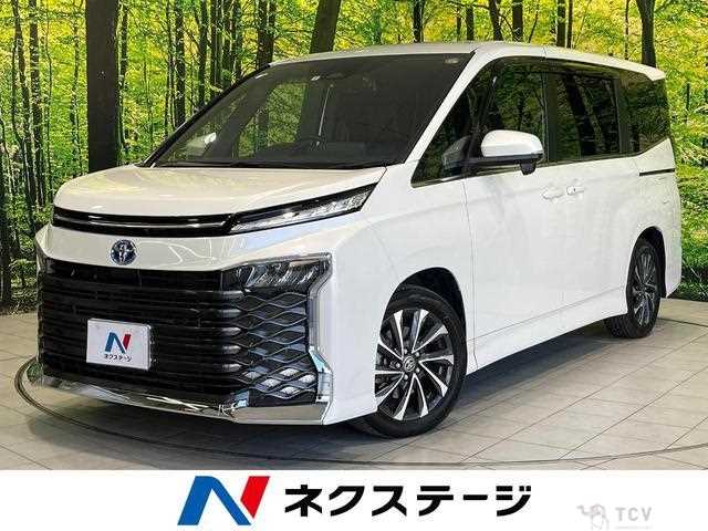 2023 Toyota Voxy