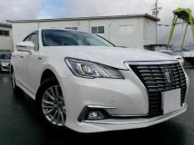 2016 Toyota Crown Hybrid