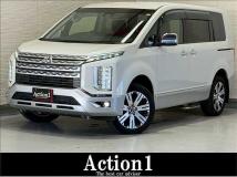 2019 Mitsubishi Delica D5