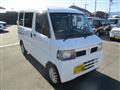 2009 Nissan Clipper Van