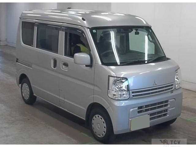 2020 Mitsubishi Minicab Van