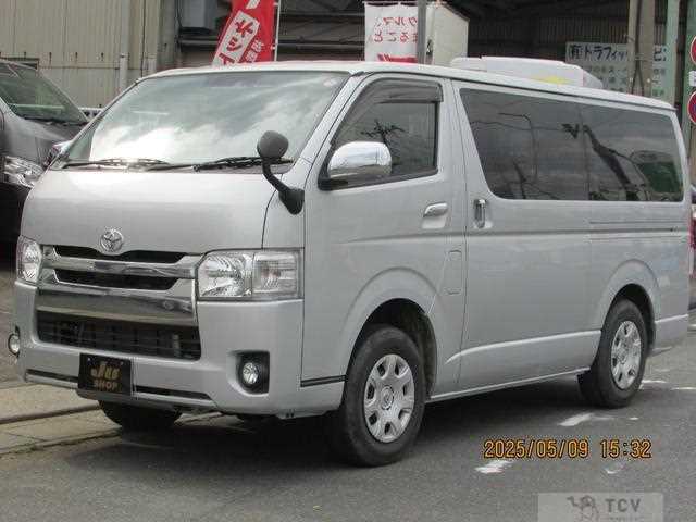 2018 Toyota Regiusace Van
