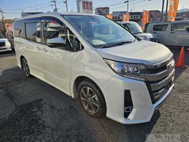 2020 Toyota Noah