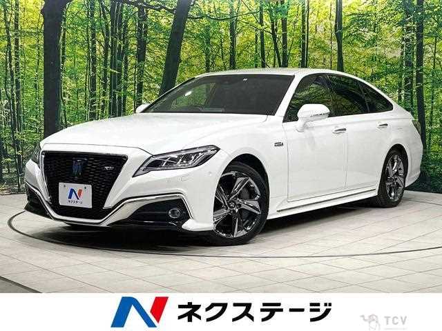 2018 Toyota Crown Hybrid