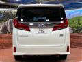 2022 Toyota Alphard Hybrid