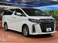 2022 Toyota Alphard Hybrid