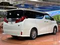 2022 Toyota Alphard Hybrid