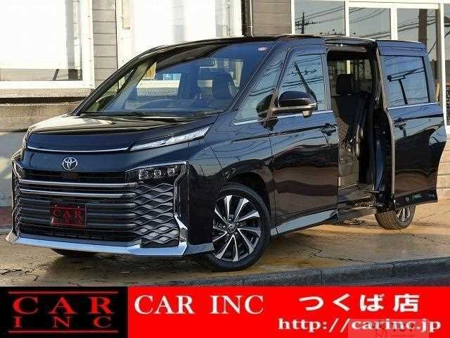 2022 Toyota Voxy