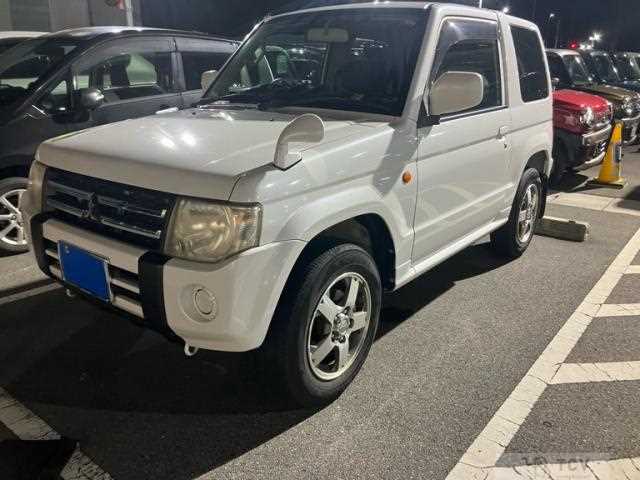 2011 Mitsubishi Pajero Mini