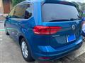 2017 Volkswagen Golf Touran
