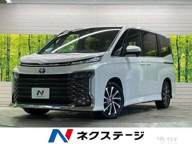 2022 Toyota Voxy