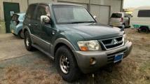 2006 Mitsubishi Pajero
