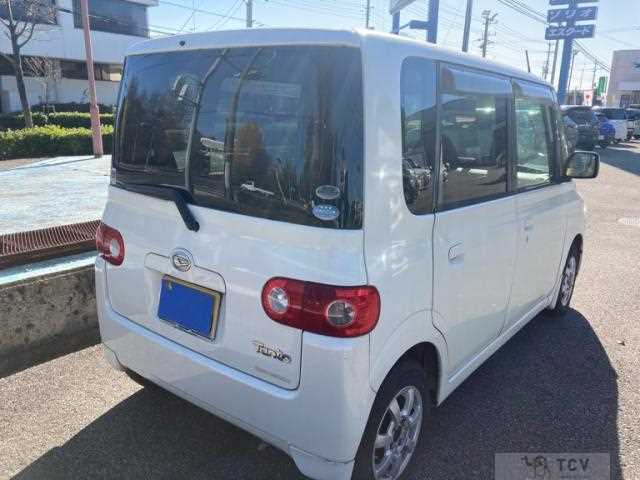 2004 Daihatsu Tanto