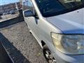2004 Toyota Noah