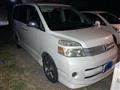 2006 Toyota Voxy