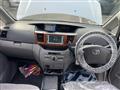 2005 Toyota Noah