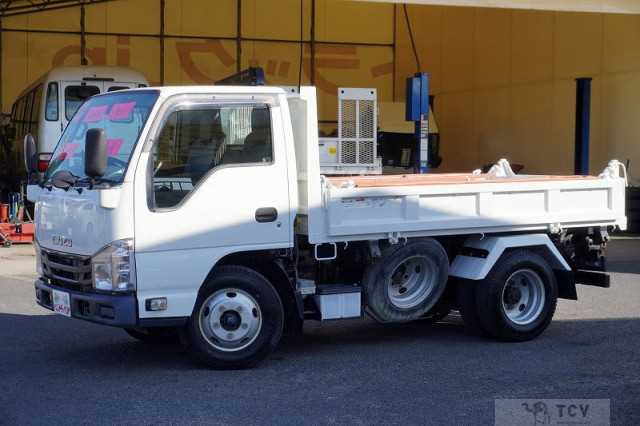 2017 Isuzu Elf Truck