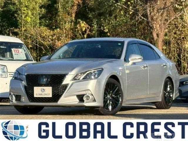 2014 Toyota Crown Hybrid