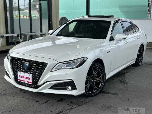 2018 Toyota Crown Hybrid