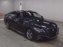 2019 Toyota Crown Hybrid