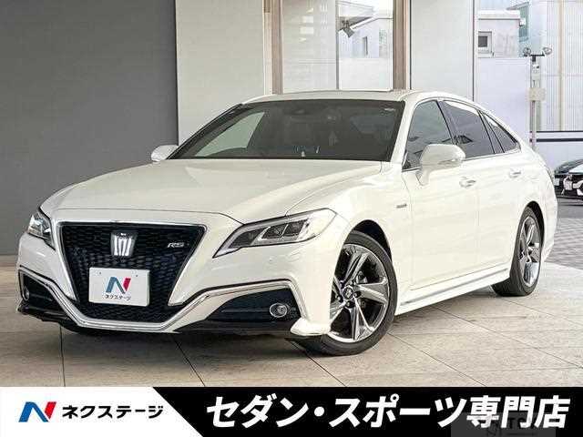 2018 Toyota Crown Hybrid