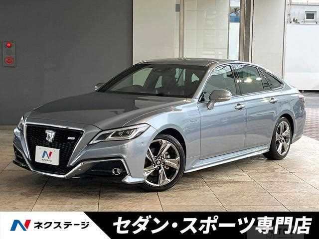 2018 Toyota Crown Hybrid