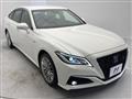 2019 Toyota Crown Hybrid