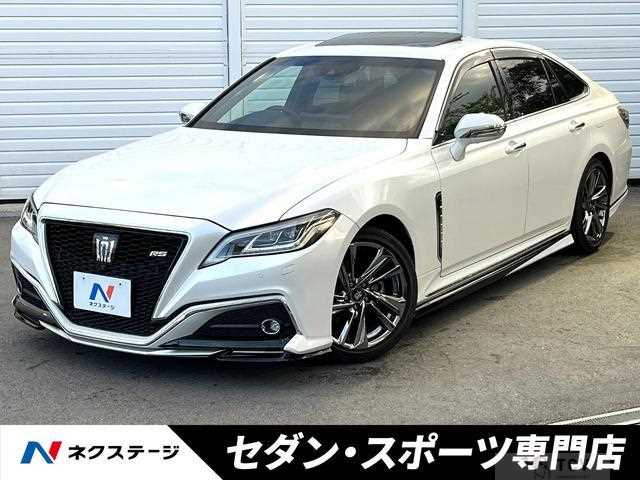 2020 Toyota Crown Hybrid