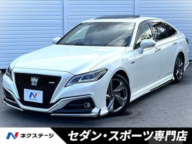 2019 Toyota Crown Hybrid