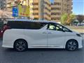 2021 Toyota Alphard Hybrid