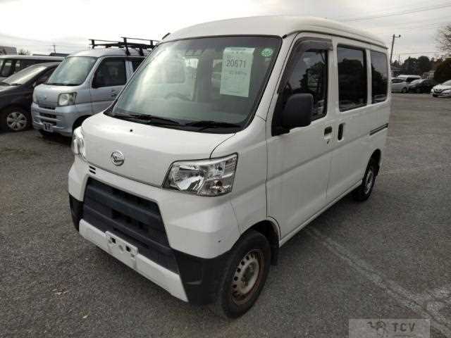 2018 Daihatsu Hijet Cargo