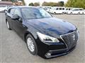 2013 Toyota Crown Hybrid