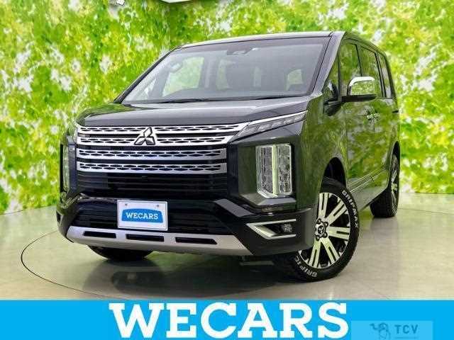 2022 Mitsubishi Delica D5