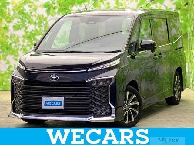 2023 Toyota Voxy
