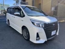 2016 Toyota Noah