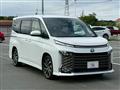 2022 Toyota Voxy