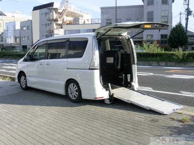 2014 Nissan Serena