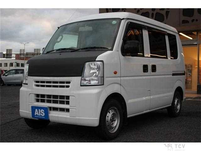 2014 Mitsubishi Minicab Van