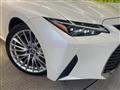 2021 Lexus IS