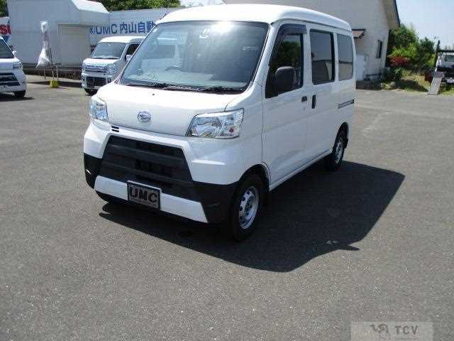 2018 Daihatsu Hijet Cargo